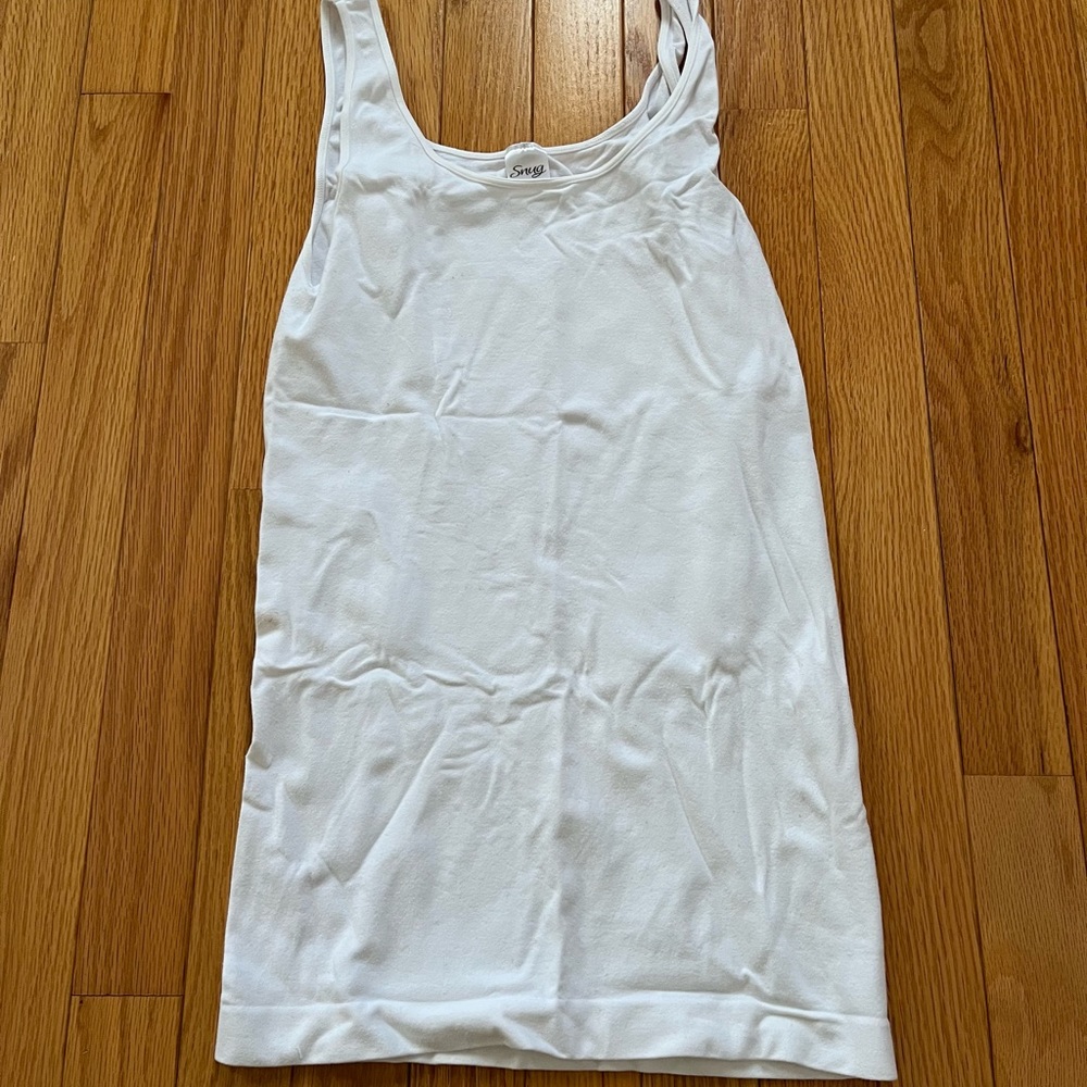 Snug White Ribbed Tank Top – One Size Fits Most – Super Soft